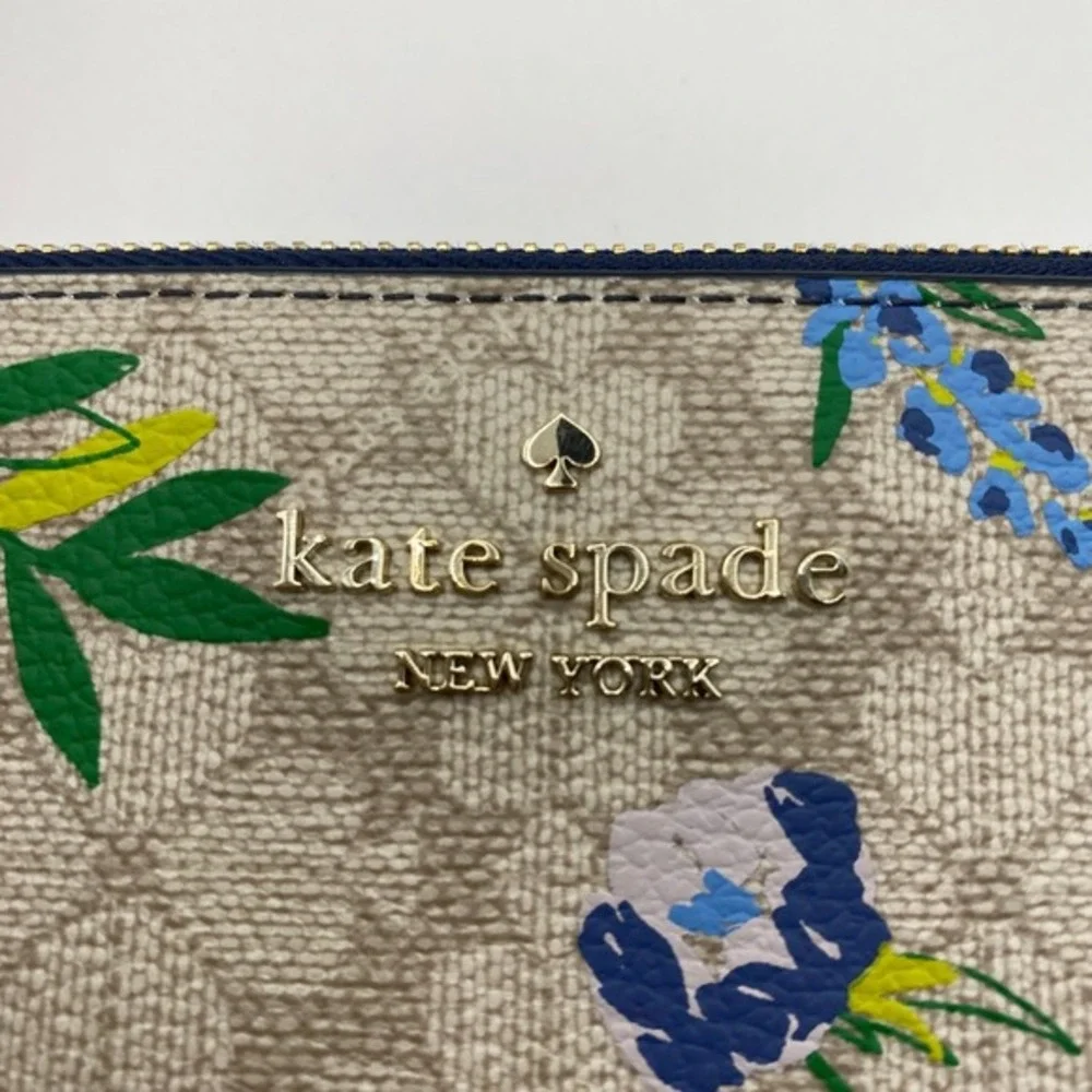 Kate‎ Spade Blue Floral Wristlet Wallet Cottagecore Lucy Spade Flower Minimalist